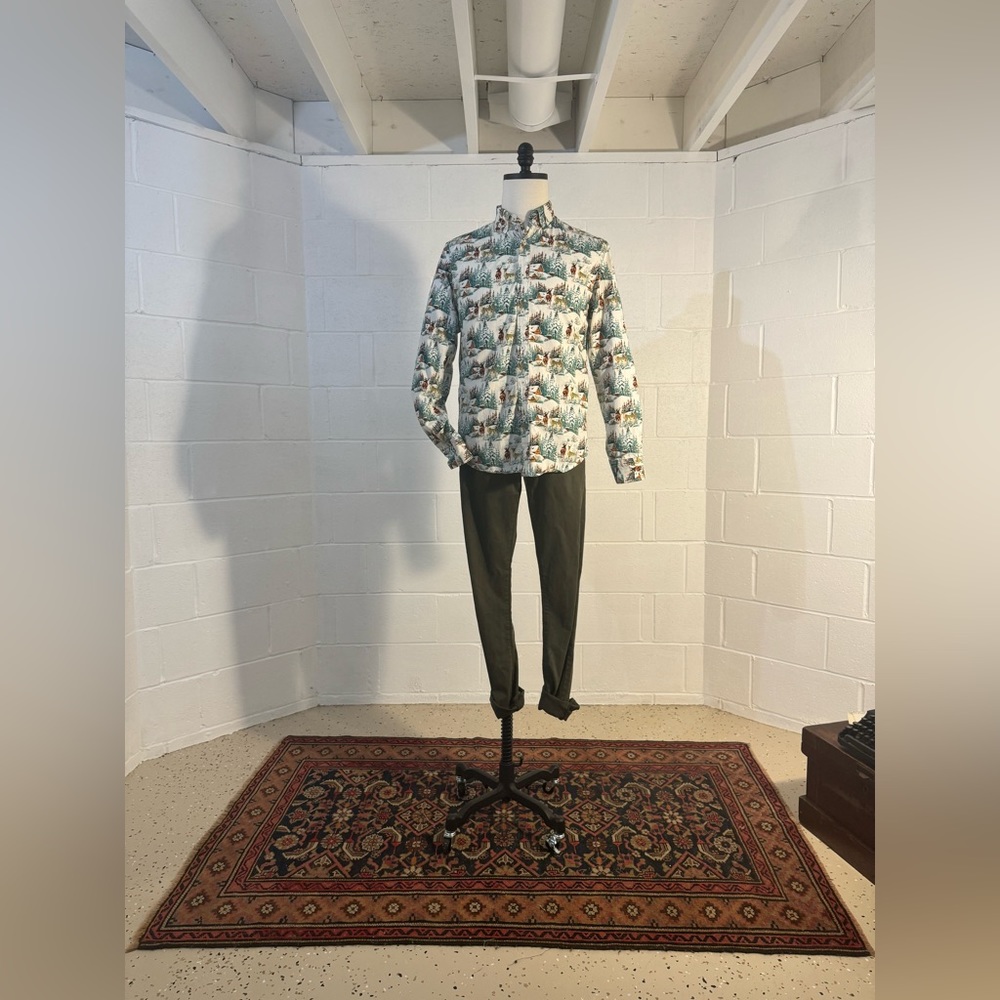 Small Denim & Flower Holiday Print Oxford